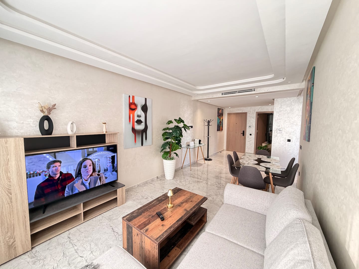 Palmier - Chaleureux 2 chambres avec parking